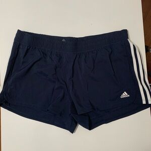 NWT Adidas shorts XL